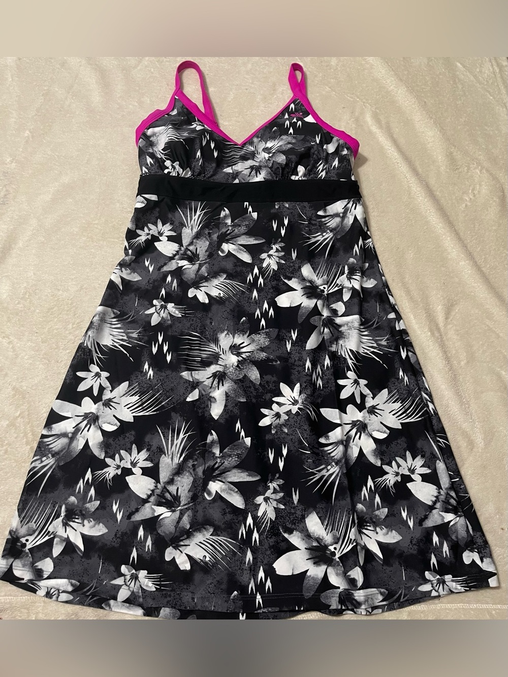 Zero X Posur Bra Hot Pink Swim  dress bathing M